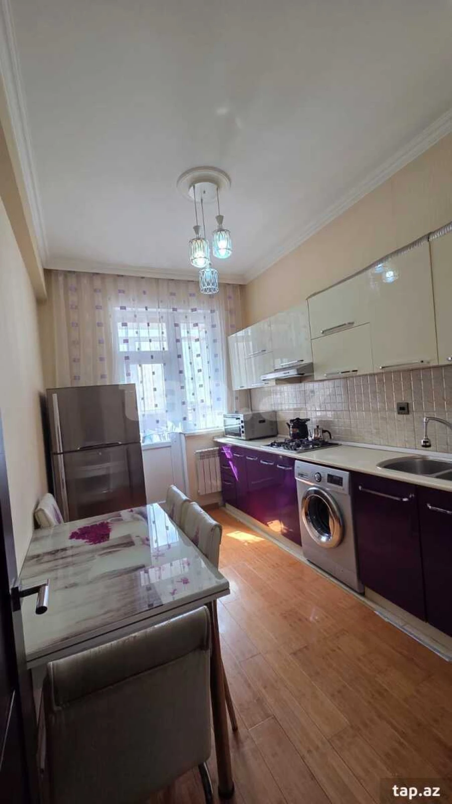 Kirayə verilir 2 otaqlı yeni tikili 70 m²