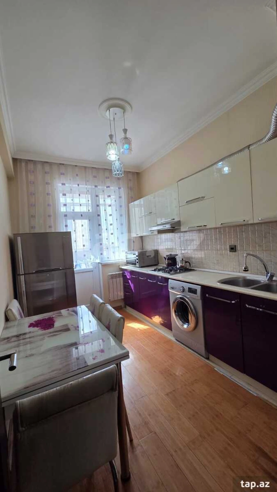 Kirayə verilir 2 otaqlı yeni tikili 70 m²