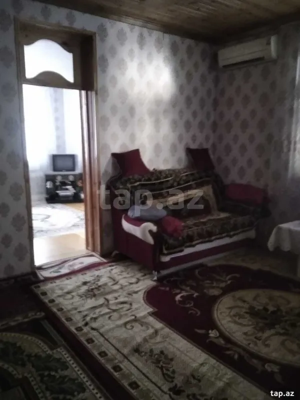 Satılır 3 otaqlı həyət evi 100 m²