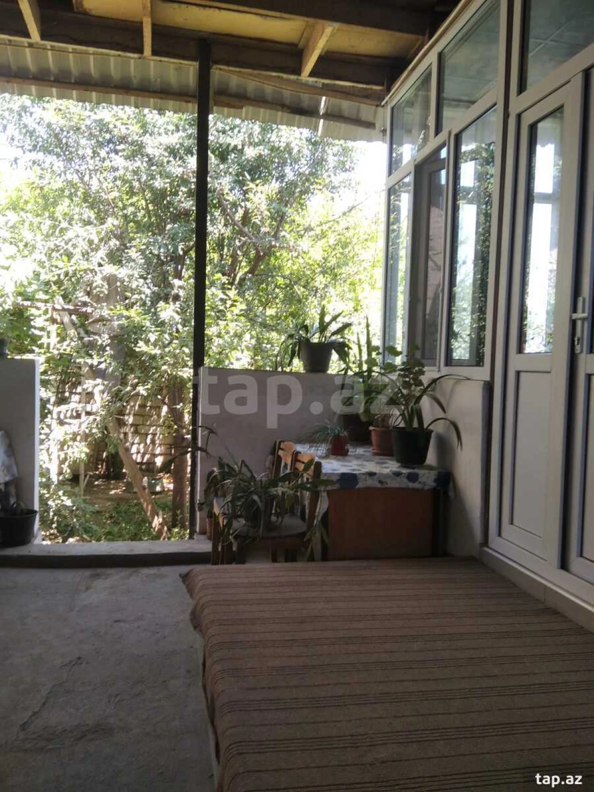 Satılır 3 otaqlı həyət evi 100 m²