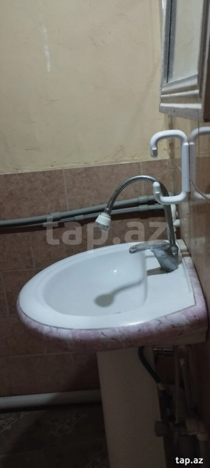 Kirayə verilir 4 otaqlı həyət evi 200 m²