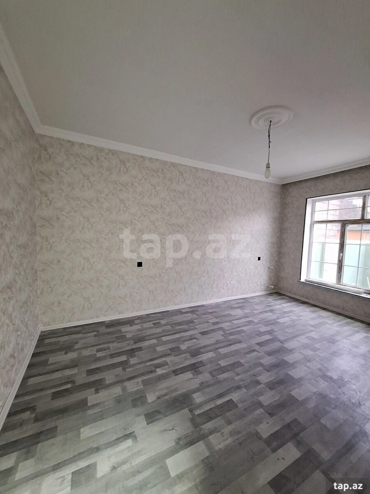 Satılır 5 otaqlı həyət evi 100 m²
