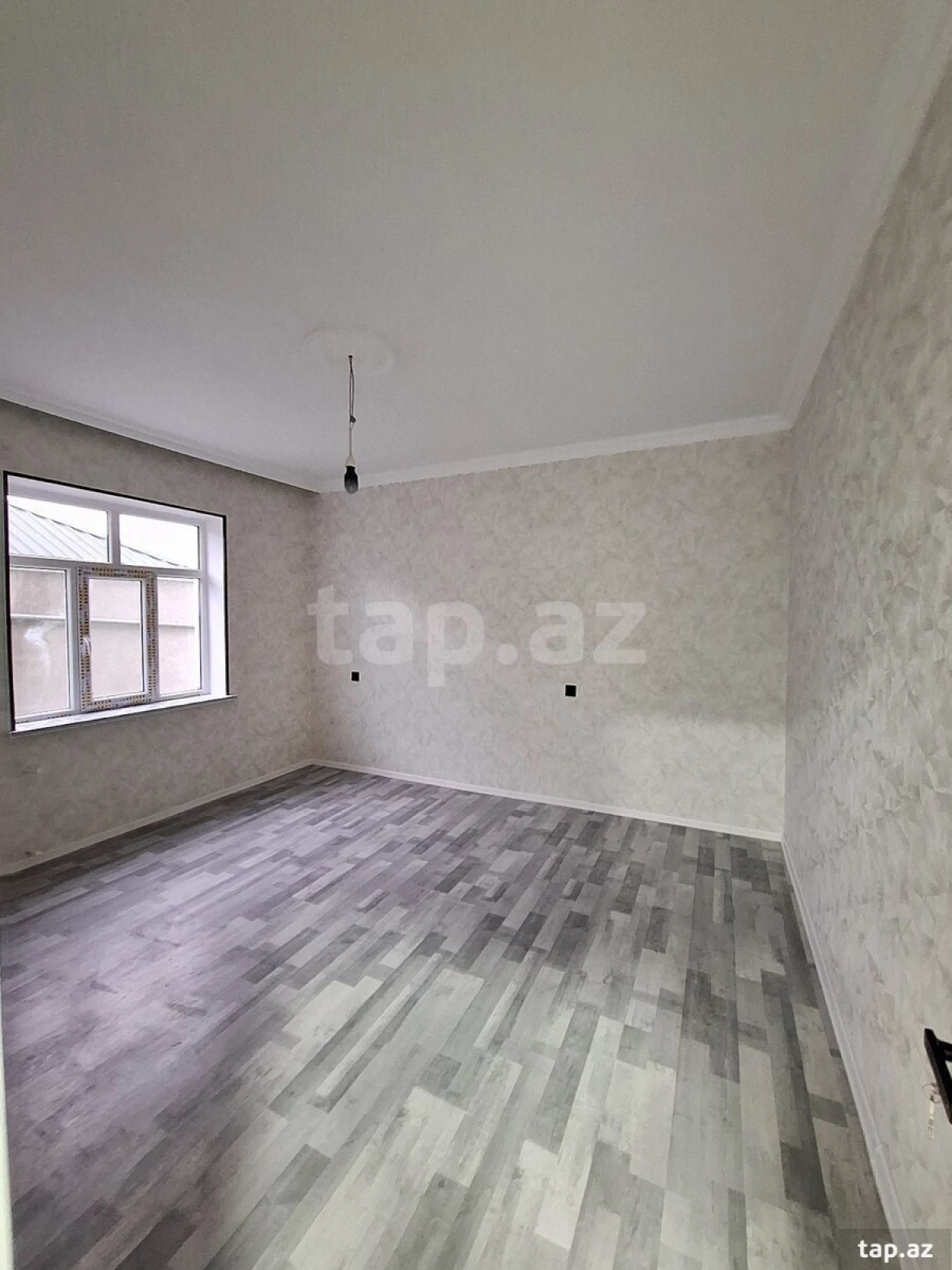 Satılır 5 otaqlı həyət evi 100 m²