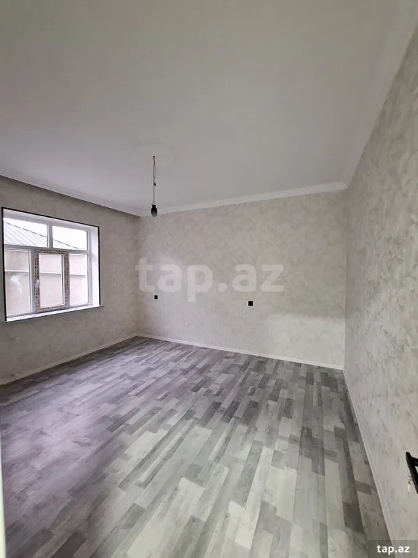 Satılır 5 otaqlı həyət evi 100 m²