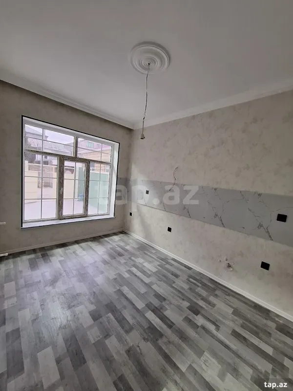 Satılır 5 otaqlı həyət evi 100 m²