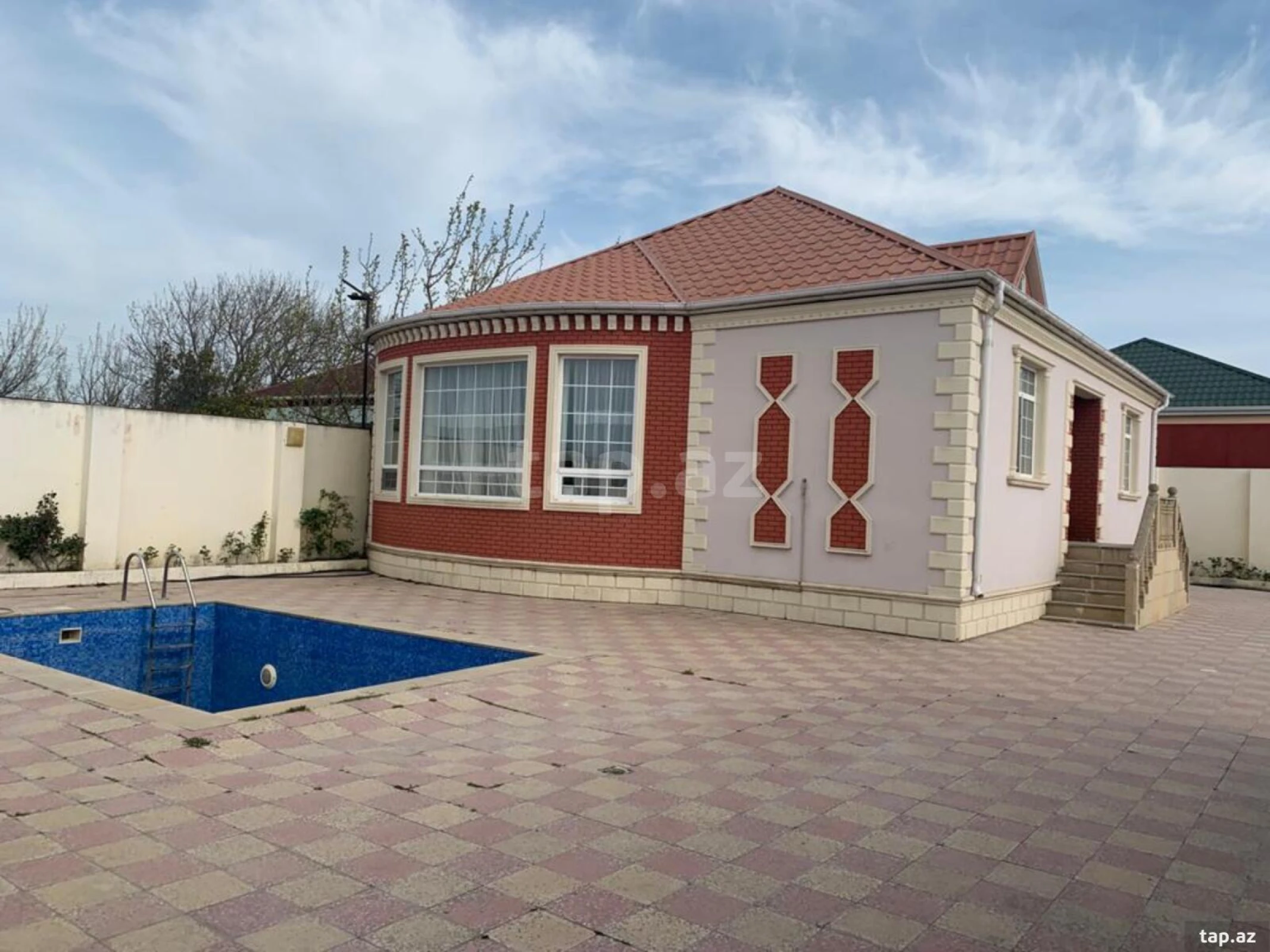 Kirayə verilir 3 otaqlı həyət evi 120 m²
