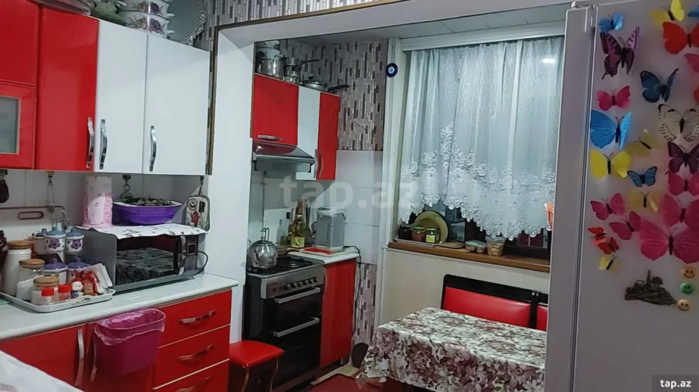 Satılır 2 otaqlı mənzil 53 m²