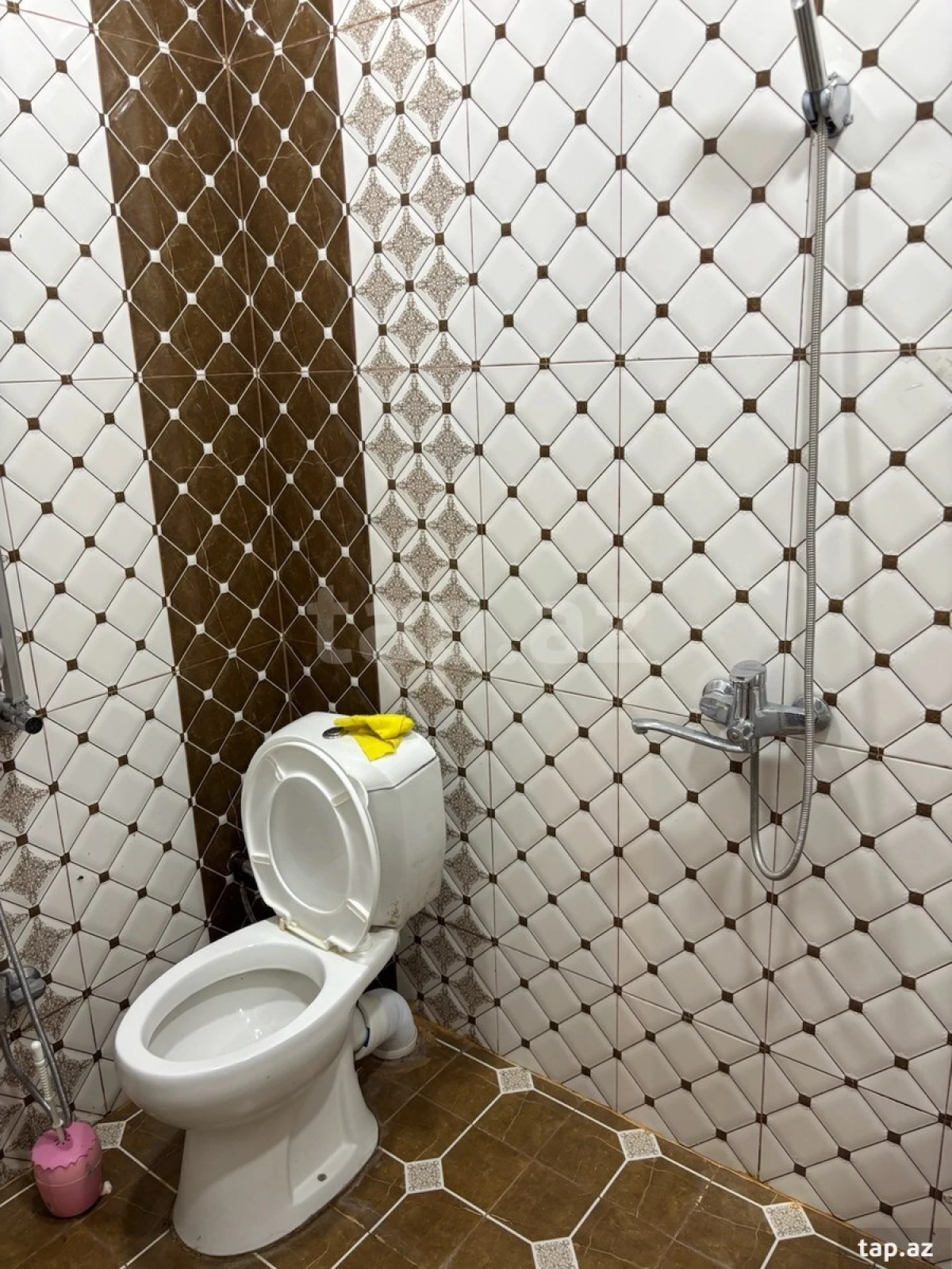 Kirayə verilir 2 otaqlı yeni tikili 75 m²