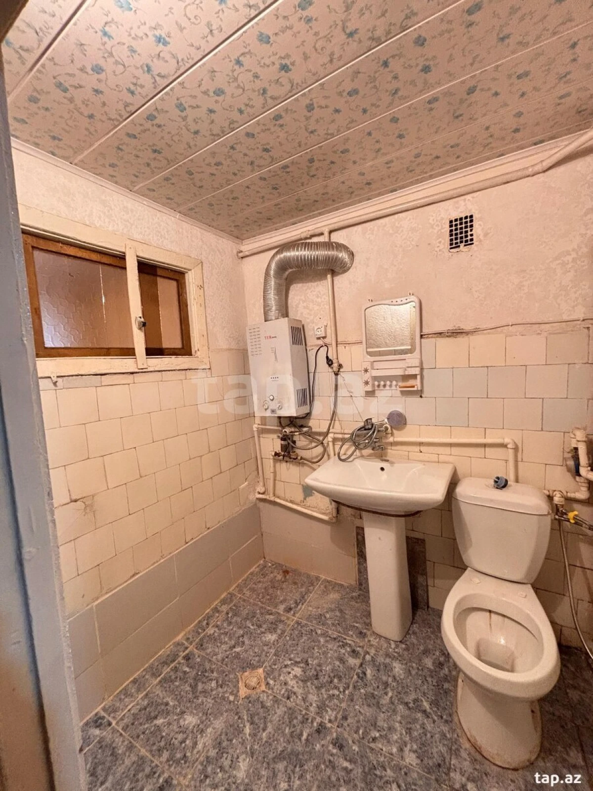Kirayə verilir 2 otaqlı yeni tikili 42 m²