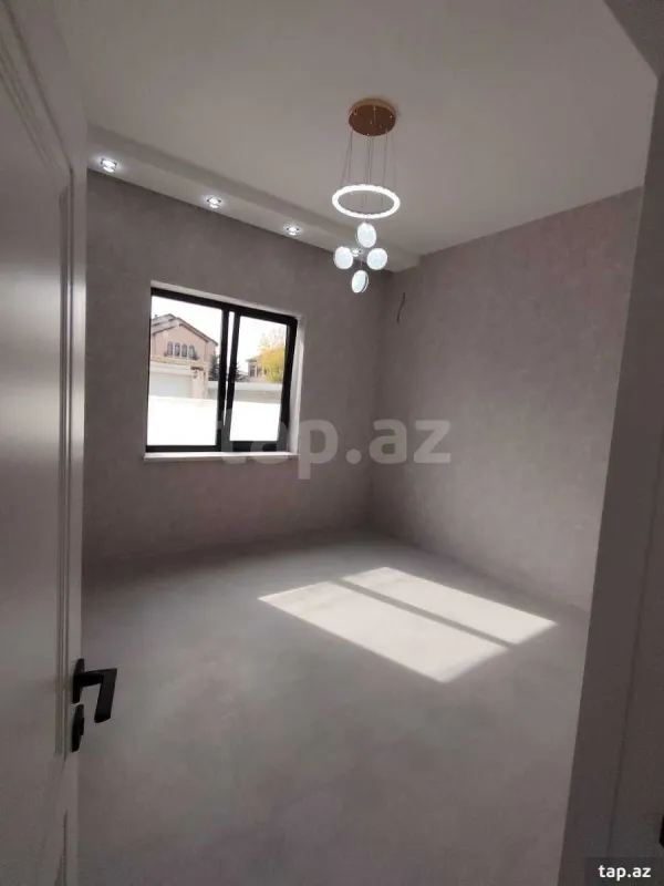 Satılır 4 otaqlı həyət evi 110 m²