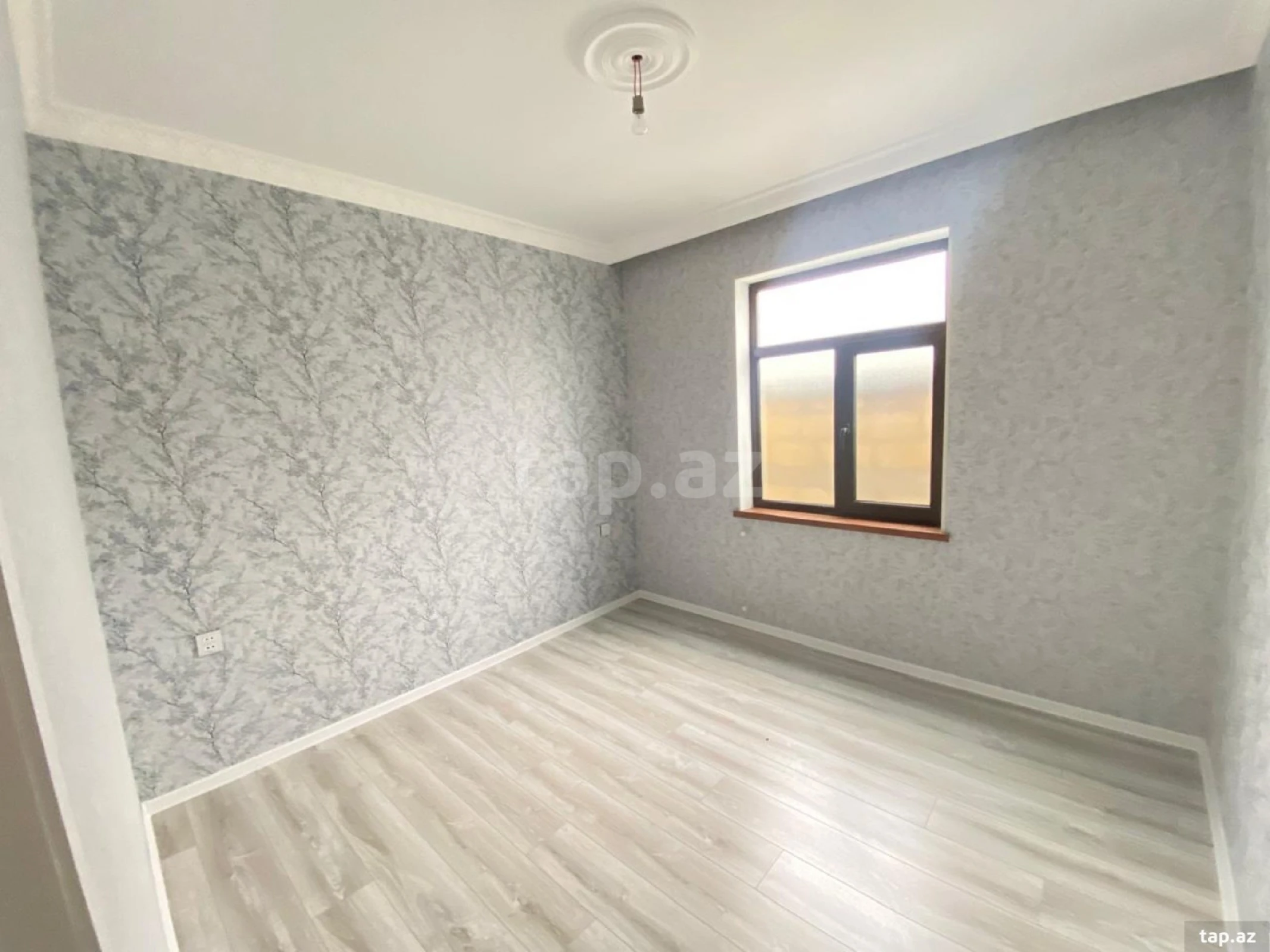 Satılır 4 otaqlı həyət evi 90 m²
