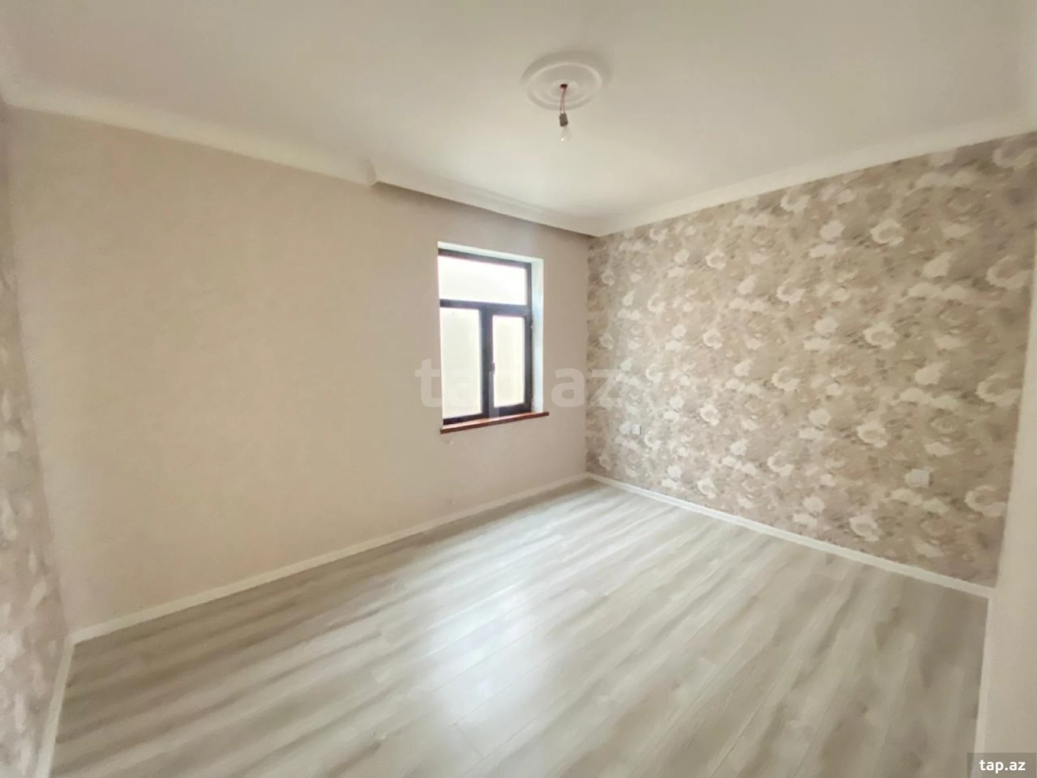 Satılır 4 otaqlı həyət evi 90 m²