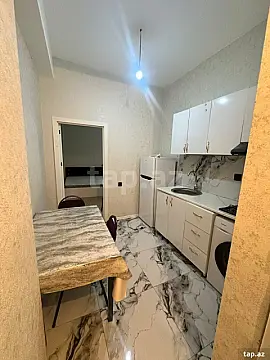 Kirayə verilir 2 otaqlı yeni tikili 45 m²
