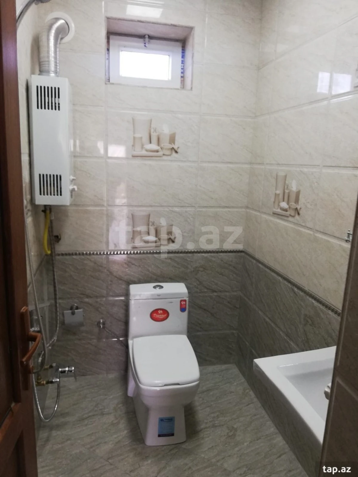 Satılır 4 otaqlı həyət evi 90 m²