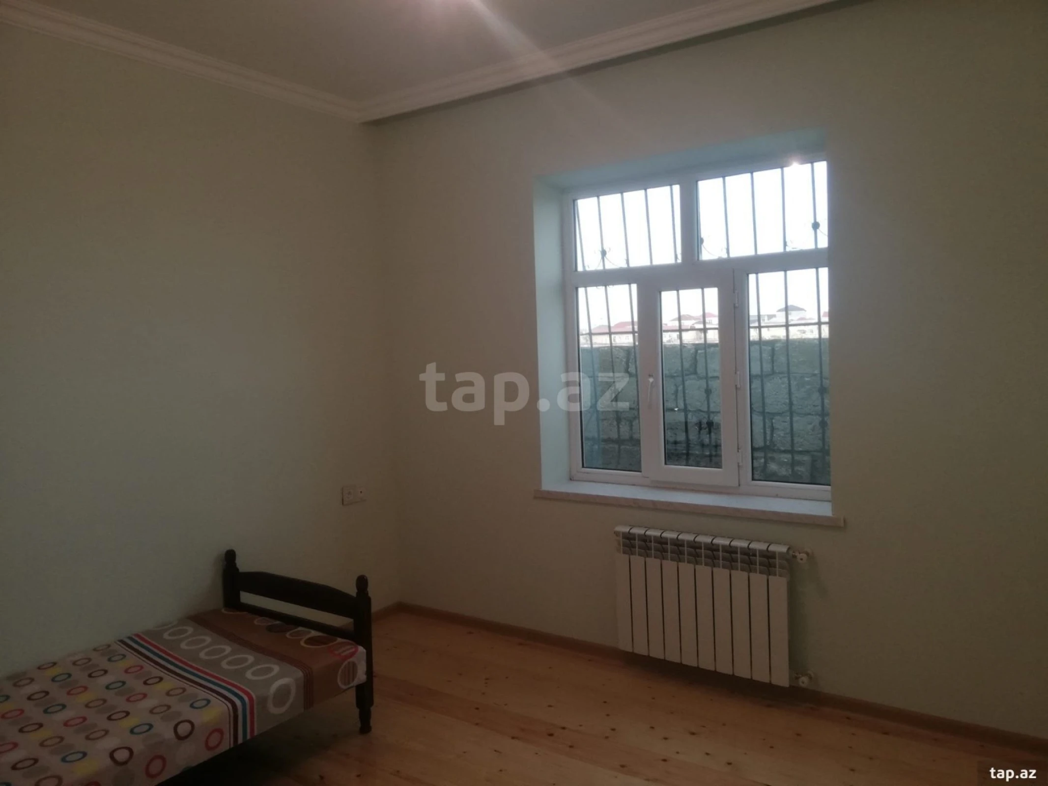 Satılır 4 otaqlı həyət evi 90 m²