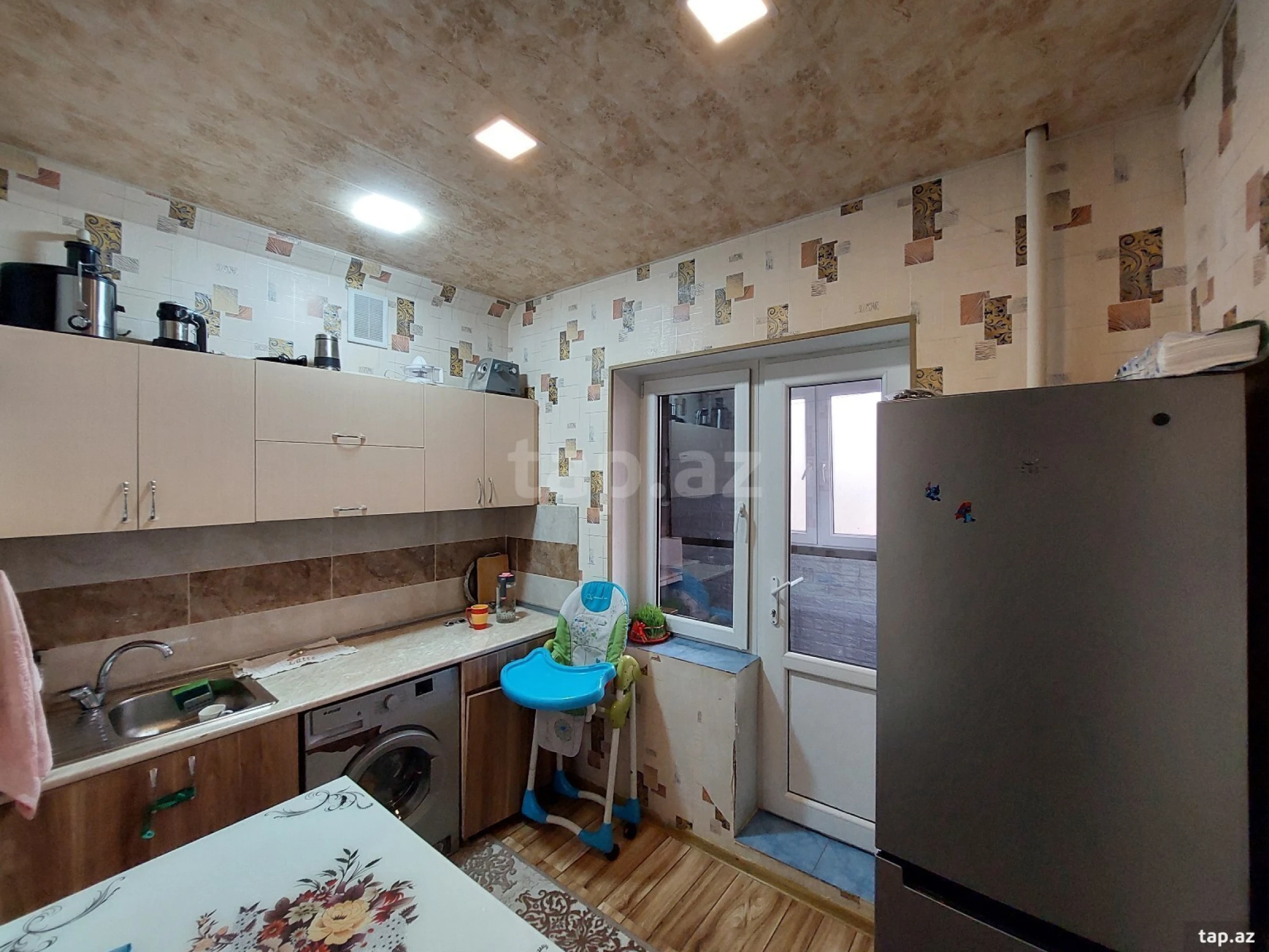 Satılır 1 otaqlı mənzil 37 m²