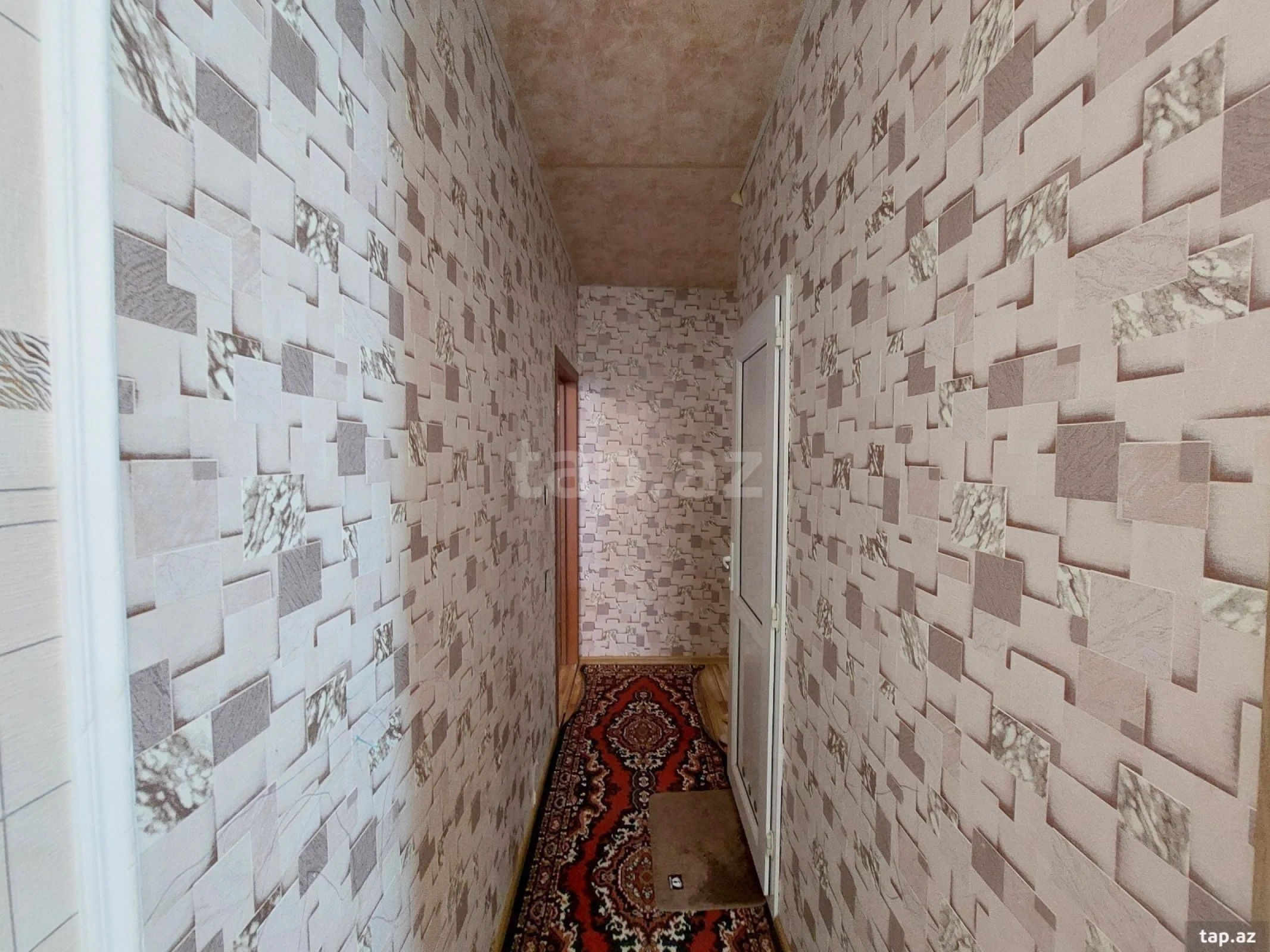 Satılır 1 otaqlı mənzil 37 m²