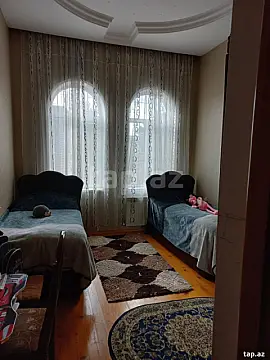 Satılır 3 otaqlı həyət evi 150 m²