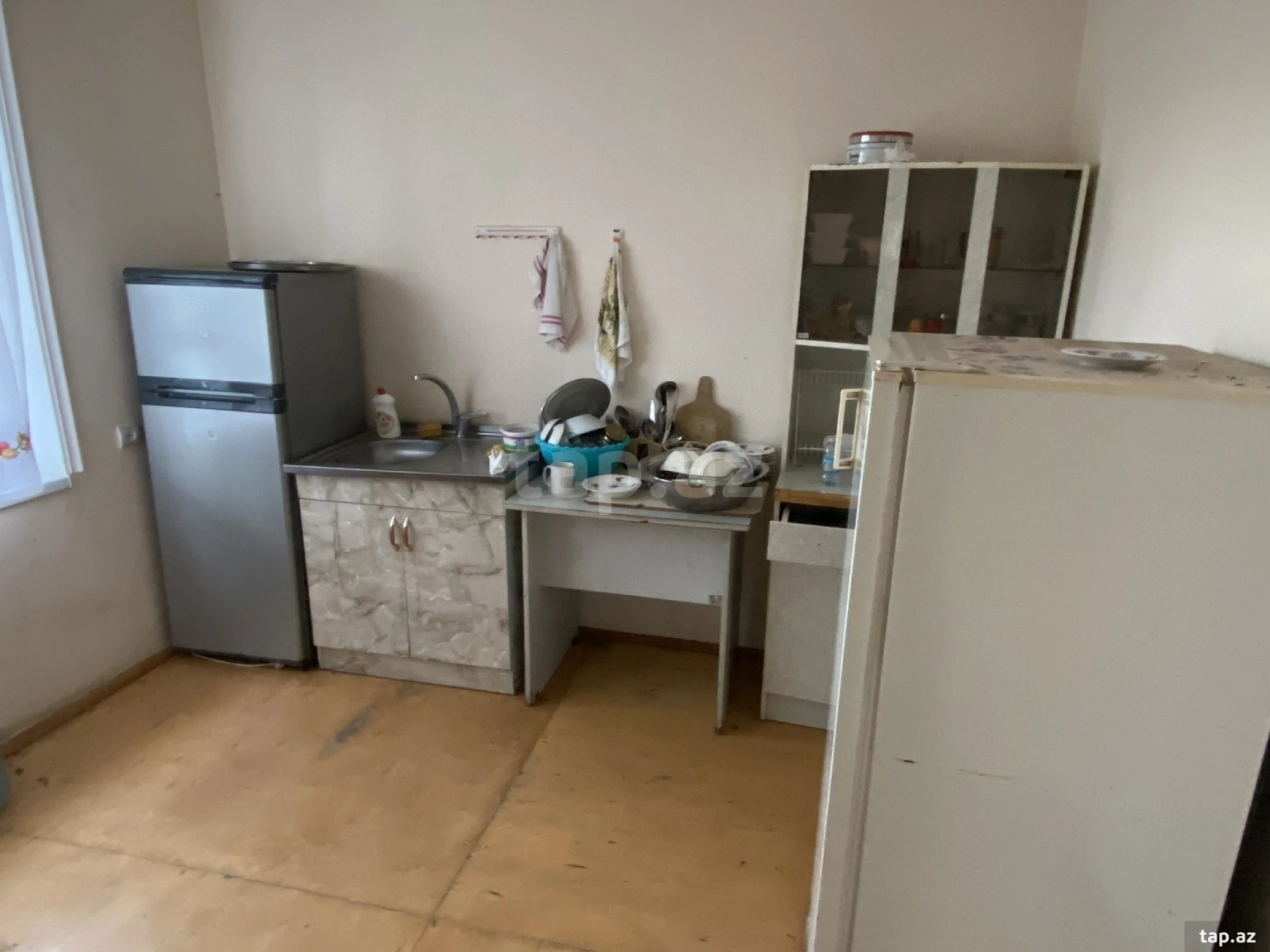 Satılır 4 otaqlı həyət evi 100 m²