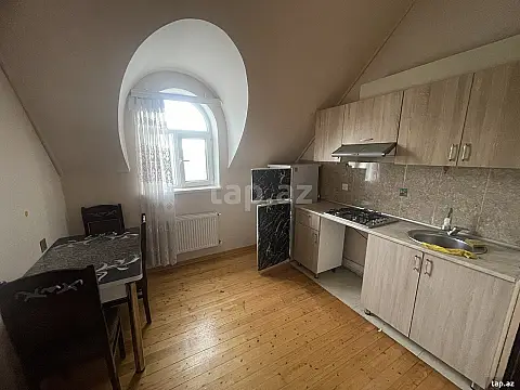 Kirayə verilir 2 otaqlı yeni tikili 82 m²