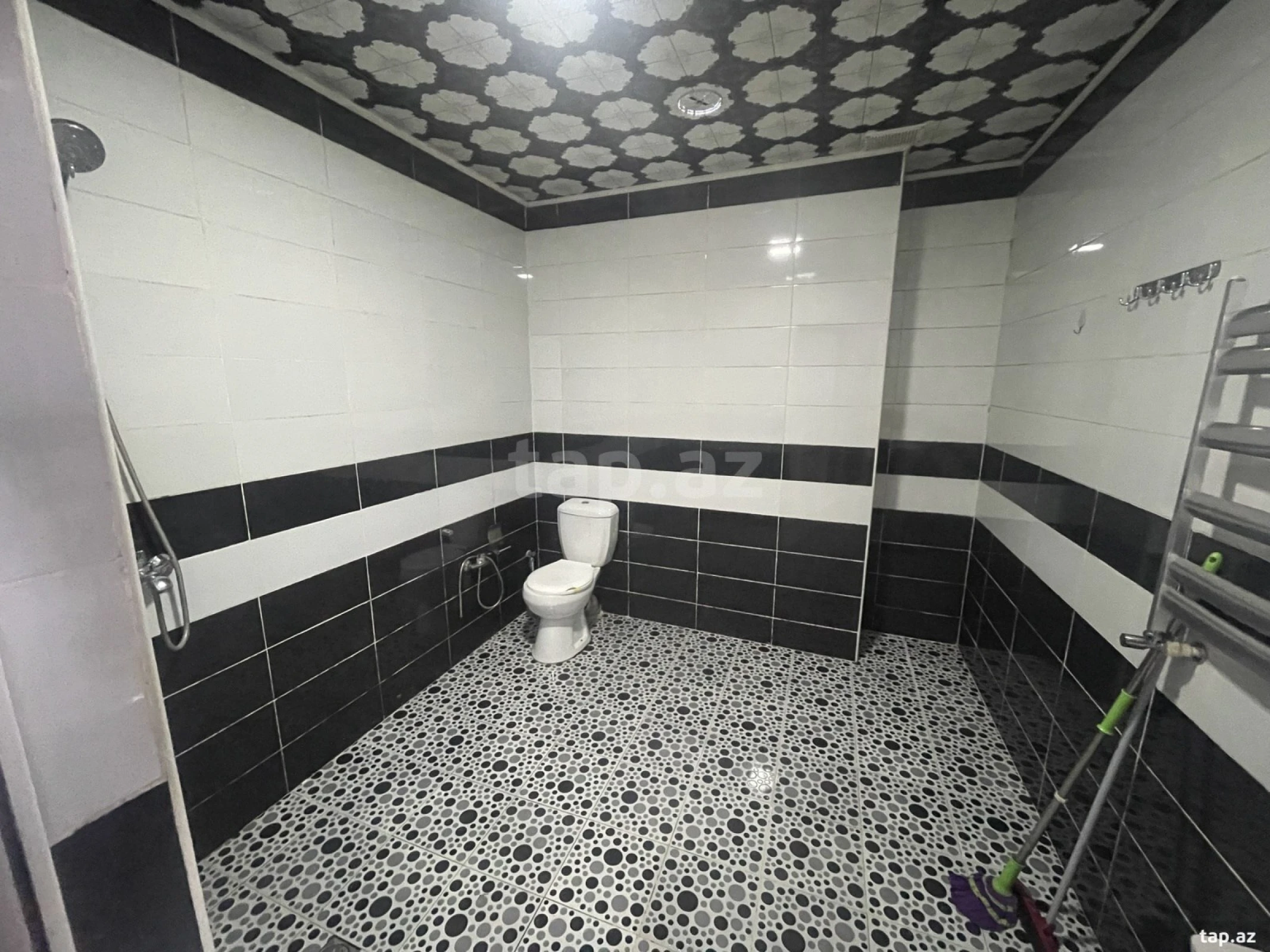 Kirayə verilir 2 otaqlı yeni tikili 82 m²