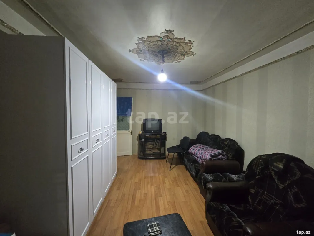 Satılır 1 otaqlı mənzil 30 m²