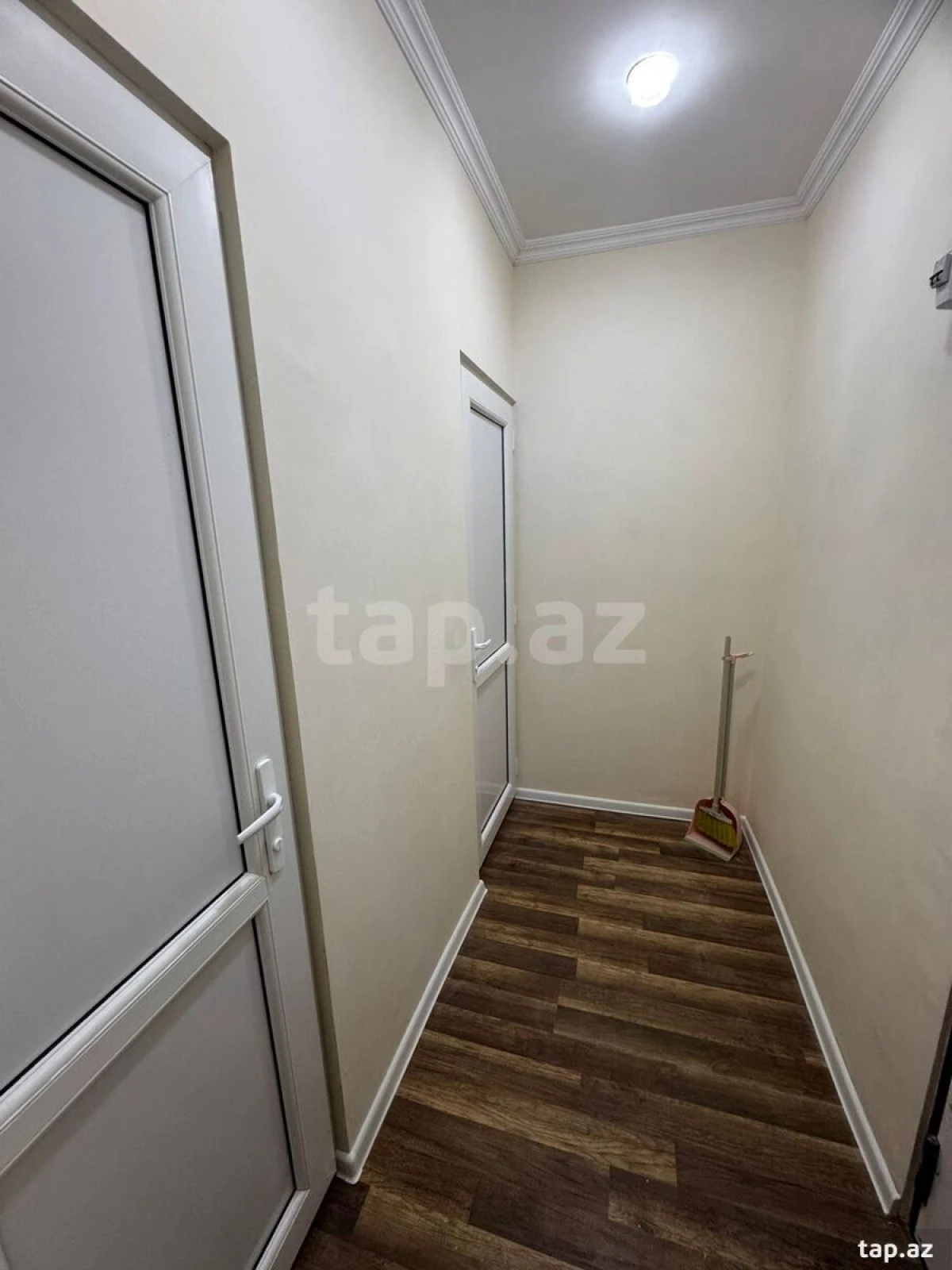 Satılır 1 otaqlı mənzil 40 m²