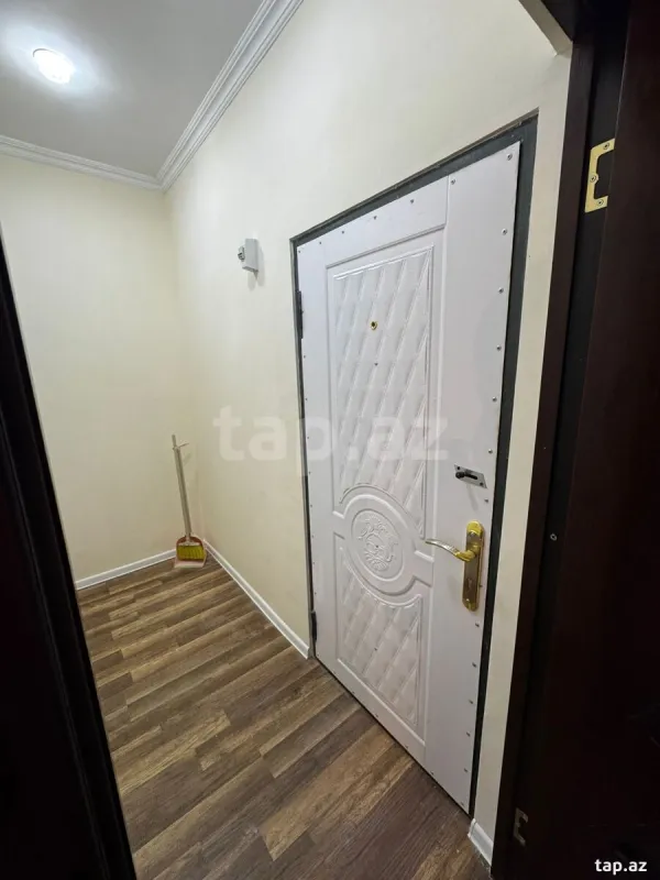 Satılır 1 otaqlı mənzil 40 m²