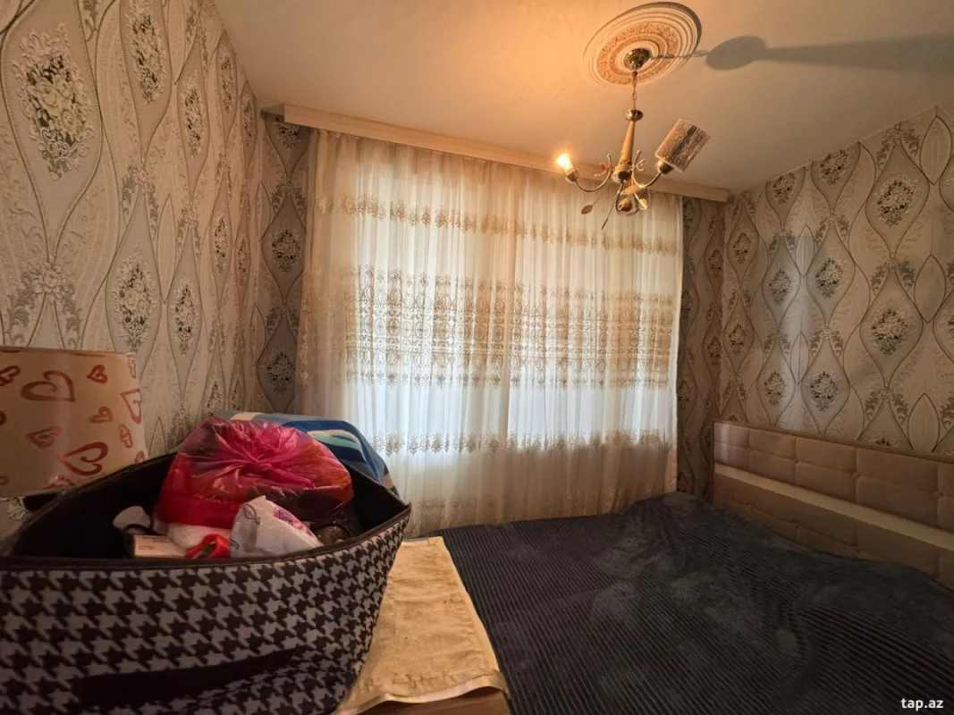 Satılır 1 otaqlı yeni tikili 35 m²