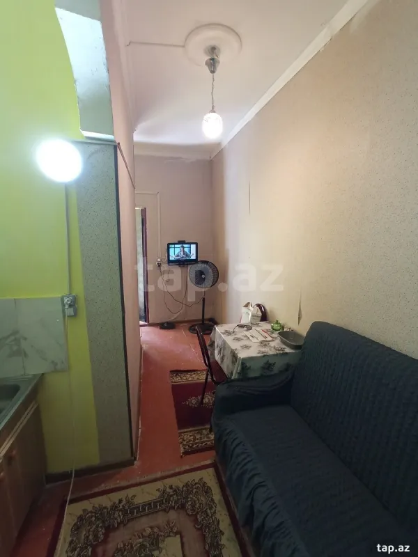 Satılır 1 otaqlı həyət evi 15 m²
