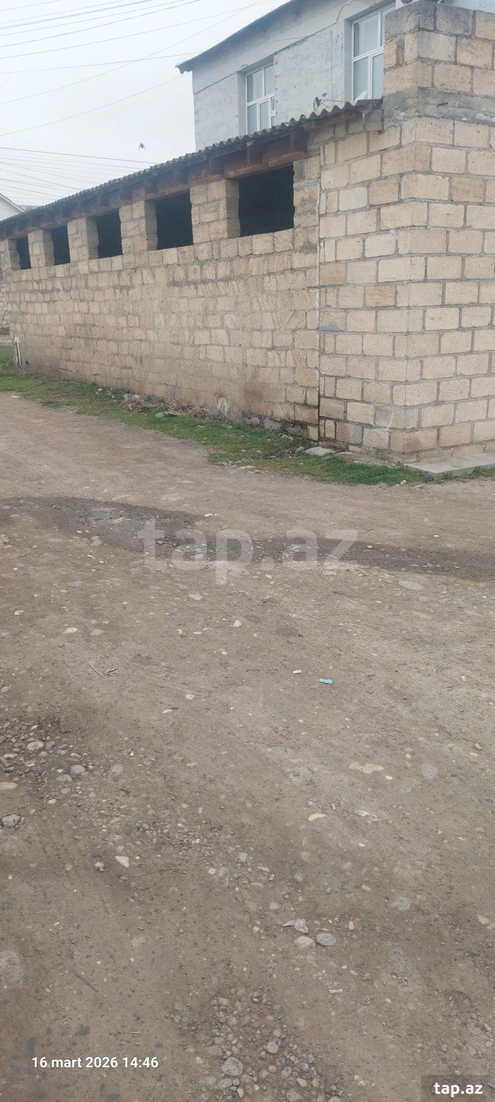 Satılır 5 otaqlı həyət evi 90 m²