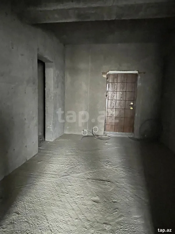 Satılır 3 otaqlı yeni tikili 185 m²