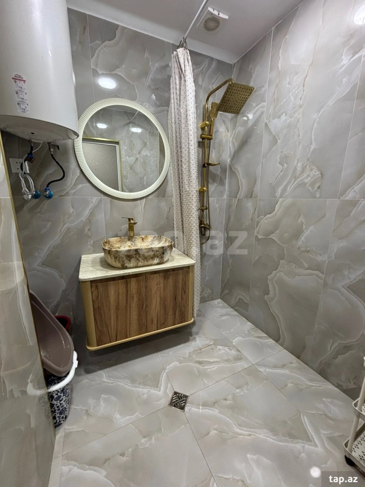 Kirayə verilir 5 otaqlı mənzil 110 m²