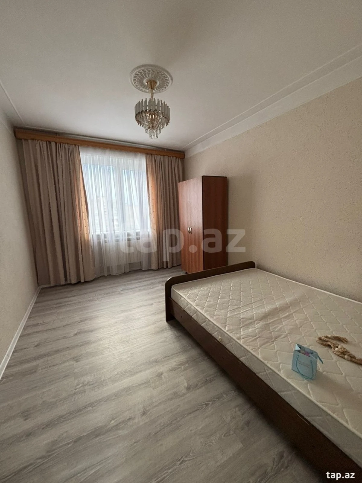 Kirayə verilir 5 otaqlı mənzil 110 m²