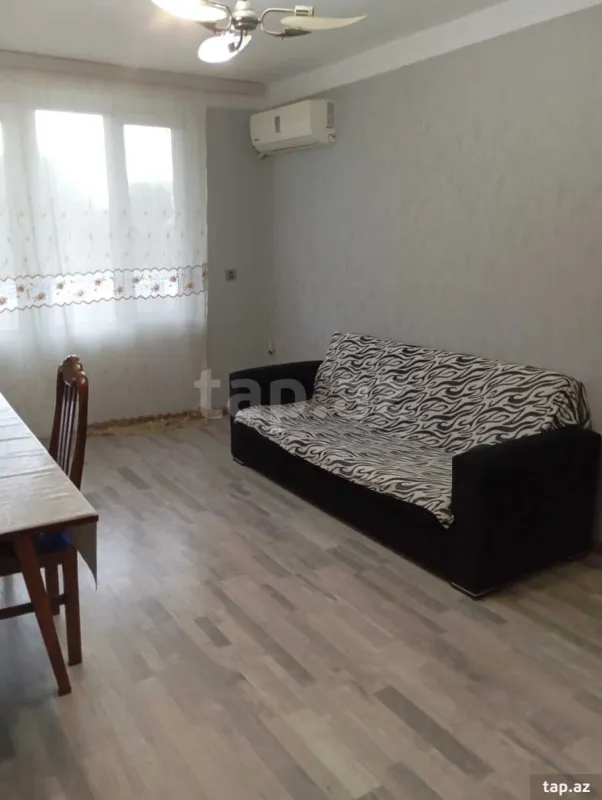 Satılır 2 otaqlı mənzil 42 m²