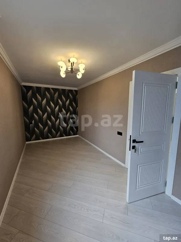 Satılır 3 otaqlı mənzil 50 m²