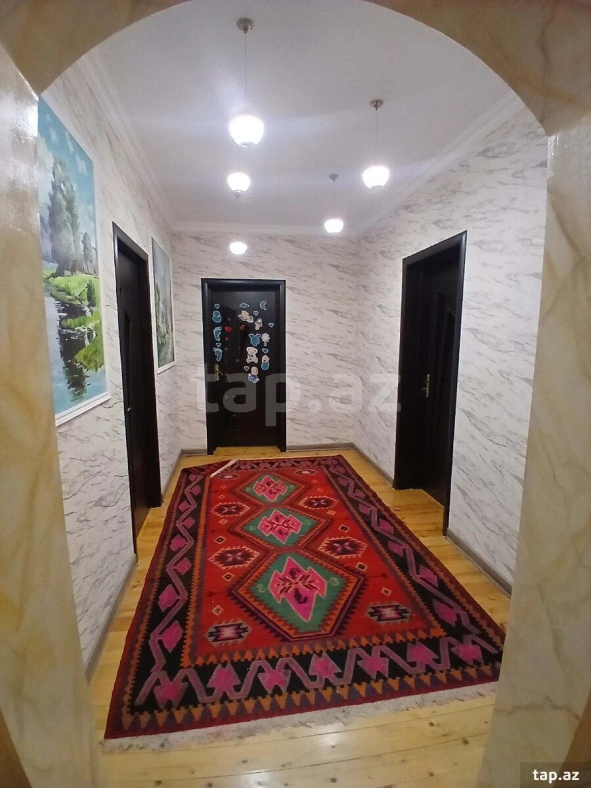 Satılır 4 otaqlı həyət evi 100 m²