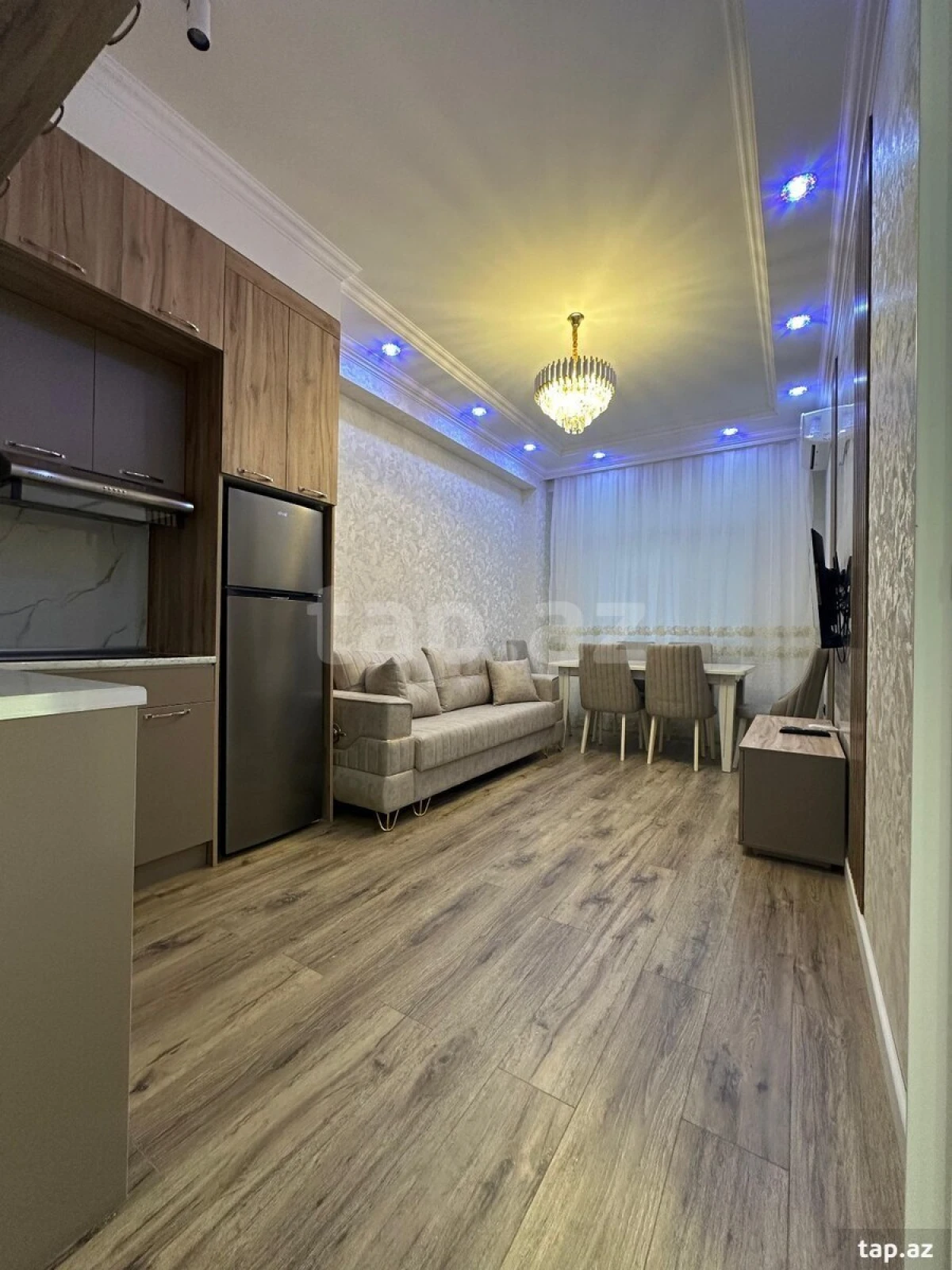 Kirayə verilir 2 otaqlı yeni tikili 50 m²