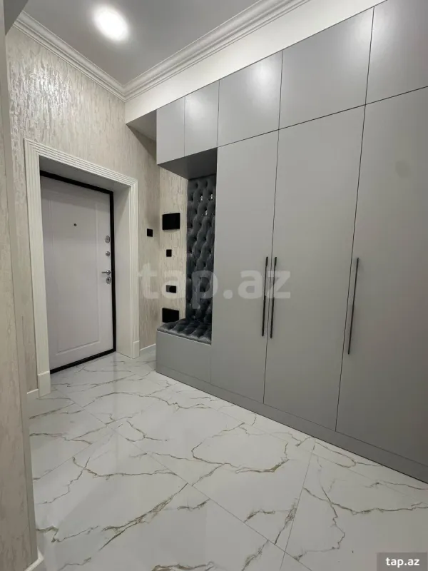 Kirayə verilir 2 otaqlı yeni tikili 50 m²