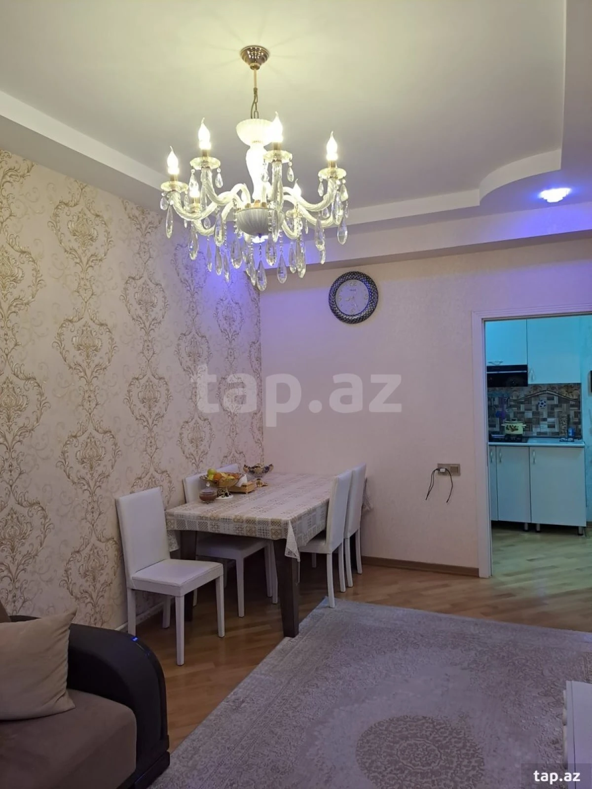 Kirayə verilir 2 otaqlı yeni tikili 55 m²