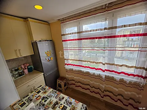 Satılır 2 otaqlı mənzil 30 m²