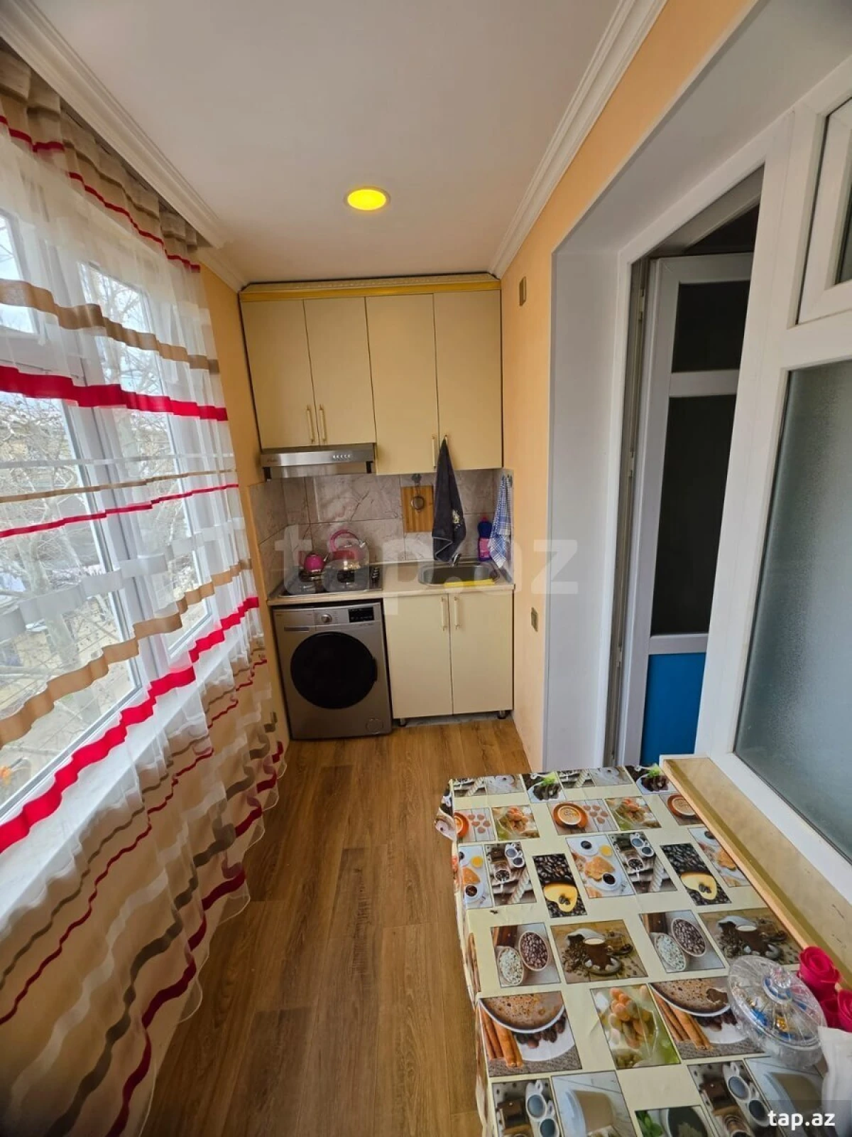 Satılır 2 otaqlı mənzil 30 m²