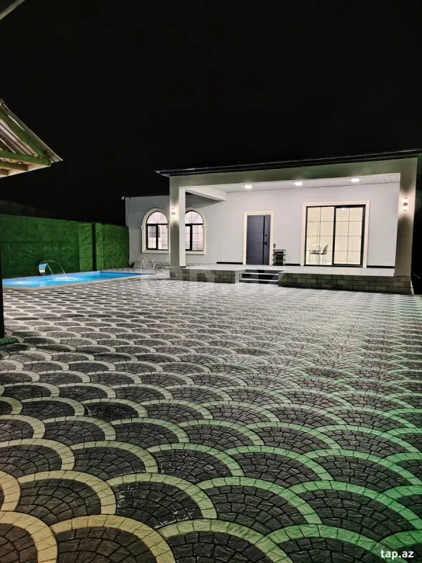 Satılır 4 otaqlı həyət evi 150 m²