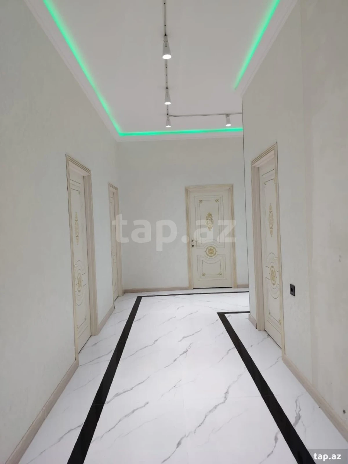Satılır 4 otaqlı həyət evi 150 m²