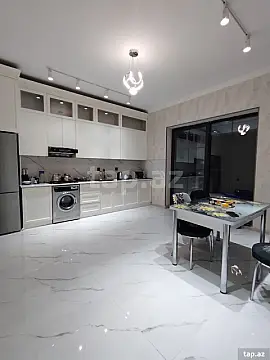 Satılır 5 otaqlı həyət evi 130 m²