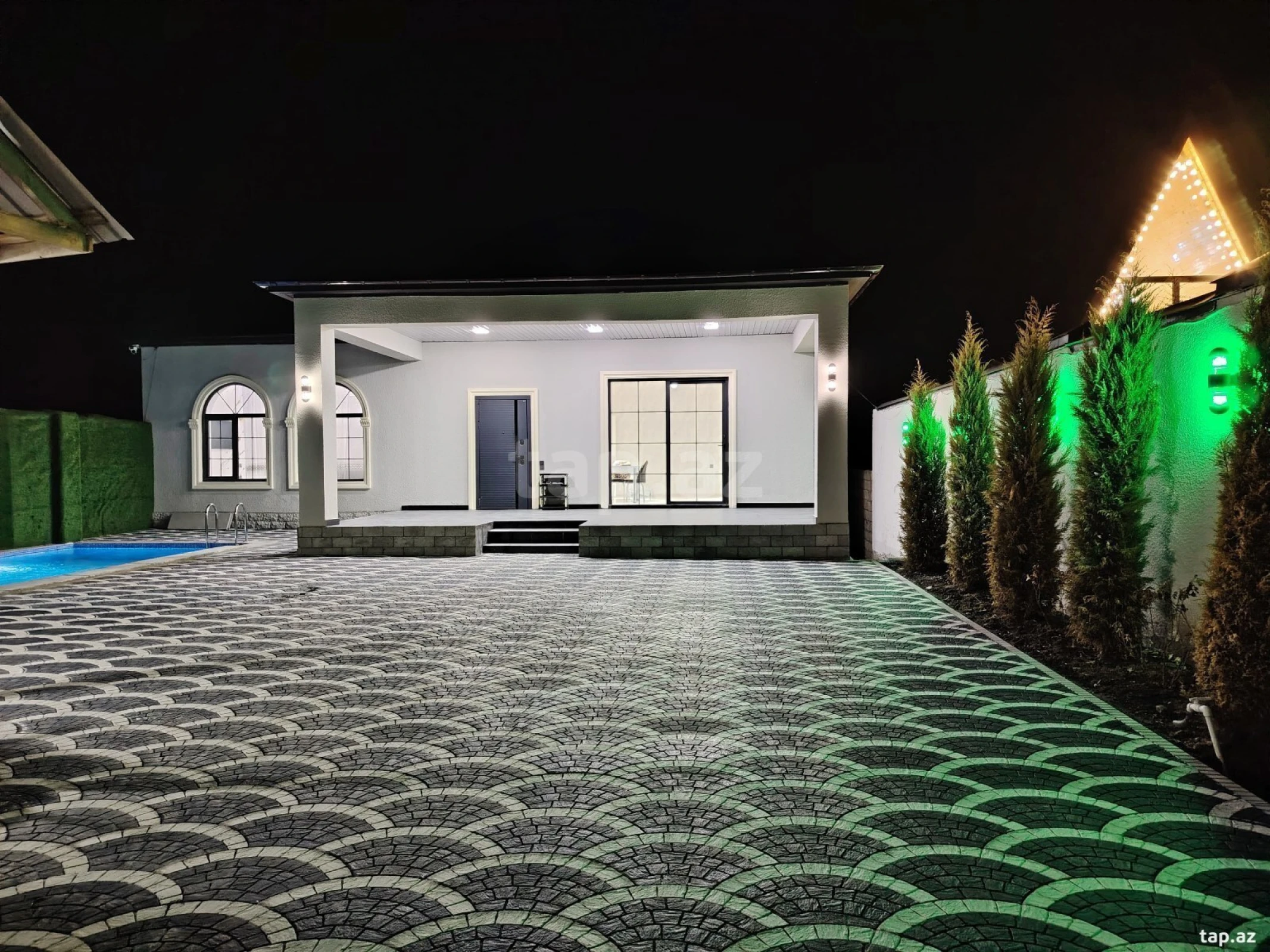 Satılır 5 otaqlı həyət evi 130 m²