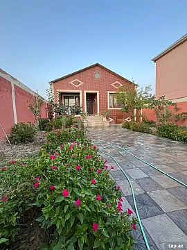 Satılır 4 otaqlı həyət evi 120 m²