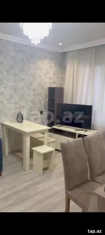 Kirayə verilir 3 otaqlı mənzil 85 m²