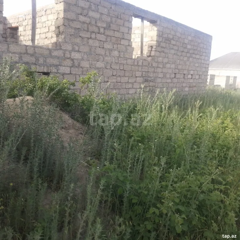 Satılır 4 otaqlı həyət evi 168 m²