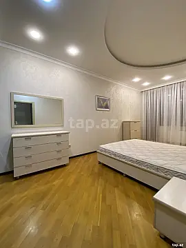 Satılır 2 otaqlı yeni tikili 91 m²